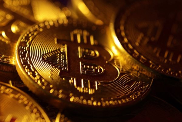 برای خرید بیت کوین از کجا شروع کنیم؟ آموزش کامل خرید بیت کوین در ایران 4 برای خرید بیت کوین از کجا شروع کنیم؟ آموزش کامل خرید بیت کوین در ایران